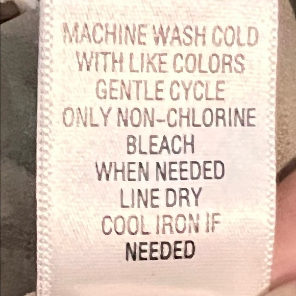 Apt. 9 lined sheer short flutter sleeve blouse size Medium - Picture 9 of 9